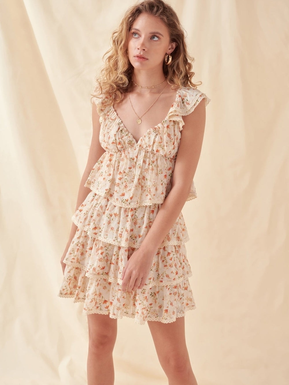 Free The Roses Ivory Floral Ruffle Sweetheart Neckline Top NWT L